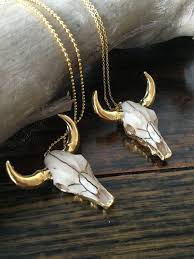 Real steer skull head with 22 1/2 inch wide horns cow bull authentic western decoration. Cattle Skull Necklace Cow Skull Bull Skull Ox Skull Gold Horn Necklace Boho Horn Necklace Tribal Layered Neck Horn Necklace Boho Skull Necklace Country Jewelry