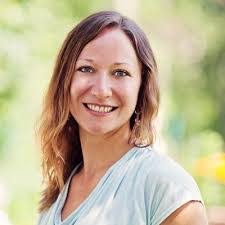 Rochelle Woodruff's Instagram, Twitter & Facebook