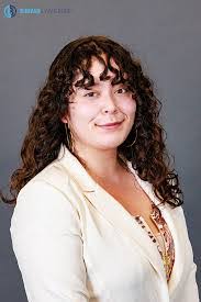 Jennifer Echeverria's Instagram, Twitter & Facebook