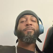 What makes Michael Jordan better than LeBron James at basketball?