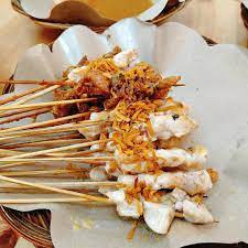 Sate Taichan Bengawan Rasa Sate Originalnya Udah Asin Perpaduan Sate Ayam Dan Ada Sate Kulitnya Masih Ada Pilihan Food Vegetables Cauliflower