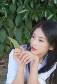 Zixia Fairy" Ma Xinrui posted photos of the girl next door, showing her  beautiful, pure, charming and charming temperament