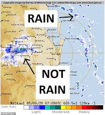 In brisbane (airport) today we expect +24.+21 °c, mainly without precipitation, moderate breeze. Bureau Of Meteorology Weather Radar Picks Up On Mystery Rain Band Over Toowoomba Daily Mail Online