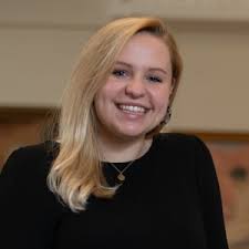 Elaina Washington's Instagram, Twitter & Facebook