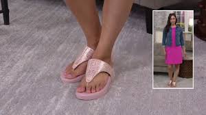 Amy stran is an american qvc host as well as a bog writer, who started her career from a amy stran is a big name in the entertainment industry. Deanna Fontanez Qvc Feet Close Up 55 Youtube