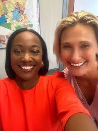 Jess Anderson's Instagram, Twitter & Facebook