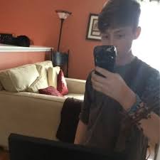 Aidan Mark (@AidabMark)