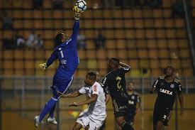 Goleiro aranha foi chamado de macaco por torcedores do grêmio.divulgação. Santos Empata Com A Ponte Preta No Pacaembu 17 06 17 Esportes Jornal Cruzeiro Do Sul