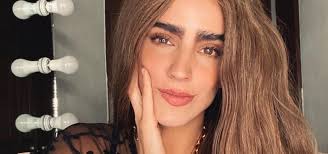 Bárbara de regil ¡más hot que nunca! Barbara De Regil Enfurece Tras Recibir Llamada De Una Fan Revista Caras