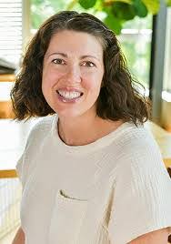 Elizabeth Razo's Instagram, Twitter & Facebook