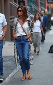 Cindy crawford was born on february 20, 1966 in dekalb, illinois, usa as cynthia ann crawford. Cindy Crawford Street Style Soho New York 09 03 2019 Celebrity Street Style Casual Outfit Inspiration Fashion