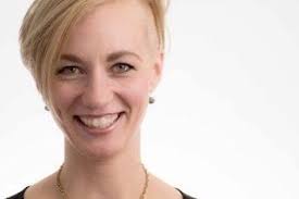 Courtney Murias With a beautiful, rich and exciting mezzo voice, Courtney  Murias has been one of our core Roster Singers for many years. She has  dedicated extra time over and over again