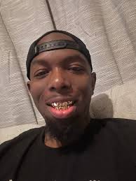 My heart is broken. My cousin. My big brother. I told you we was gonna link  this week. And I was too late. Love you forever, Randy. Thank you for  everything.