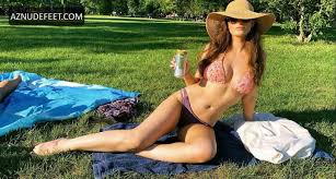 TIFFANY BLOM Feet - AZNudeFeet