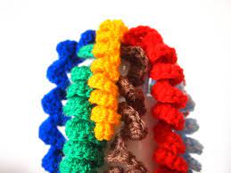 Loom knit corkscrew and make all kinds of embellishments to your knits! Crochet Corkscrew Spirals The Crafty Co