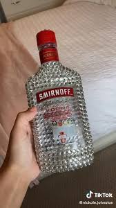 Vodka Bottle Design Idea Party Decoration Idea Video In 2020 Alcohol Bottle Decorations Decorated Liquor Bottles Alcohol Bottle Crafts