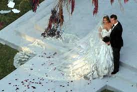 Think a handful of friends, a gorgeous italian setting and the perfect happy. Cat Deeley Marries Patrick Kielty In A Beautiful Hush Hush Rome Wedding Ceremony Mirror Online