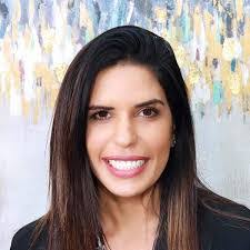 Mara Bernard's Instagram, Twitter & Facebook