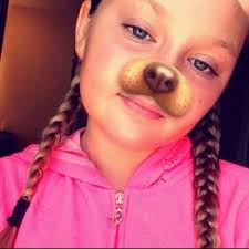 Ava Nicholas (@ava_nicholas)