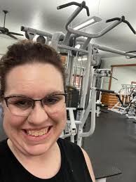 This is a love hate relationship. I have the goal of being able to do a  pull up and today I did 3 sets of 6 with the weight set at less