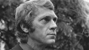 10 món hàng đắt đỏ trên thế giới: Không điển trai nhưng khoác chiếc áo vàng  ròng này thì ai cũng phải ngước nhìn