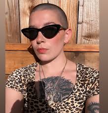 MIA HOOD ⛓🥀🎲 (@miiakaate) • Instagram photos and videos