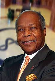 THE UNTOLD STORY: UIM PIONEERS AT MGH