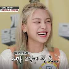 Jake profile & facts jake (제이크) is a member of the boy group enhypen who debuted on november 30, 2020. 200824 Yeji At Dogs Are Itzy Shin Ryujin Ph Facebook