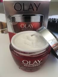 Olay Regenerist Micro-Sculpting Cream, Anti-Aging Moisturizer and Plumper -  Tools 2 Tiaras