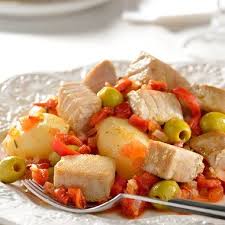 Receta Del Dia Atun Guisado Con Pimientos Y Papas Sri Sistema Radiofonico Informativo