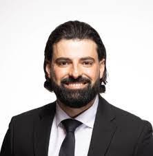 Hassan Floyd's Instagram, Twitter & Facebook