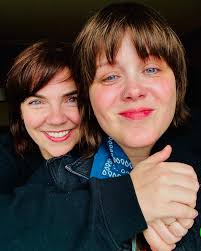 It's my lovely wife @whatthehepp 's birthday today so can we all please  take a minute to appreciate how wonderful and sweet and smart and cute she  is? 😍🥹 So happy to