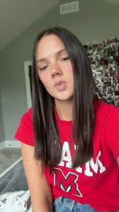 Addie Bender (@addiebender)