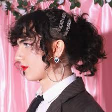 Karlie Marx · Artist Profile