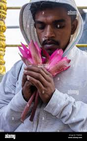 Adams peak sri lanka sunrise hi-res stock photography and images