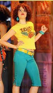 Carla Opening Look In The Heights In The Heights Musical Character Costume Ideas