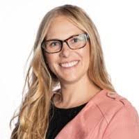 Julene Smith's Instagram, Twitter & Facebook