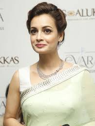 Dia mirza is an indian model, actress and producer, who won the 2000 miss asia pacific international title. 40 Dia Mirza Hot And Sexy Images And Wallpapers Indiatelugu Com