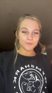 Stephanie Flesher's Instagram, Twitter & Facebook