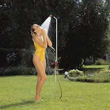 Gardena 959 20 Gartendusche Duo Grosser Duschkopf Fester Stand Hohenverstellung Regulierbar 2 Strahlarten Wasserstrahlf Gartendusche Im Freien Duschdesigns