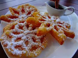 Traditionally A Christmas Dish Bunuelos Are Also Eaten In Mexico For Good Luck On New Year S Eve Or New Ye Xmas Food Lucky Food Mexican Food Recipes Authentic