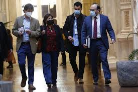 Maybe you would like to learn more about one of these? Fotos Convencion Constitucional Loncon Y Bassa Iniciaron Su Primera Jornada De Trabajo Cooperativa Cl