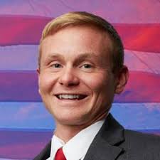 Garrett Gruber's Instagram, Twitter & Facebook