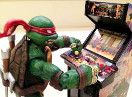 The original teenage mutant ninja turtles arcade cabinet of 1989 is making a heroic return, but this time you don't need a fistful of quarters to fight shredder and his goons. I Need Tiny Hands To Play These Mini Arcade Cabinets Shezcrafti
