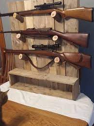 There are various versions of gun cabinets that you can make to fit your taste: Pin On Kool