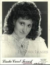 1987 Press Photo Entertainer Linda Carol Forrest to perform in Missouri