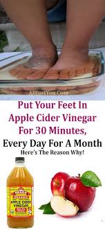 Put Your Feet In Apple Cider Vinegar For 30 Minutes Every Day For A Month Here S The Reason Natural Remedies Apple Cider Vinegar Remedies Apple Cider Vinegar