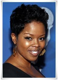 Black short curly hairstyle for oval face. 23 Short Haircuts For Black Women With Round Faces Woman Magazine