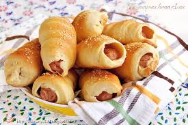 тесто для сосисок в тесте на кефире в духовке Easy Sausage Rolls In 2 Ways Idei Dlya Blyud Sosiski V Teste Eda