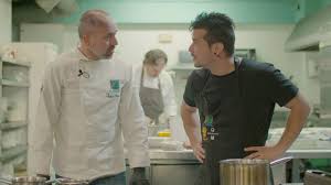 Su triunfo en masterchef, el talent show para cocineros amateurs de televisión española, convirtiéndose en el primer concursante en llegar a obtener esta distinción. El Chef Carlos Maldonado Degusta Cantabria De La Mano De Iberia Youtube